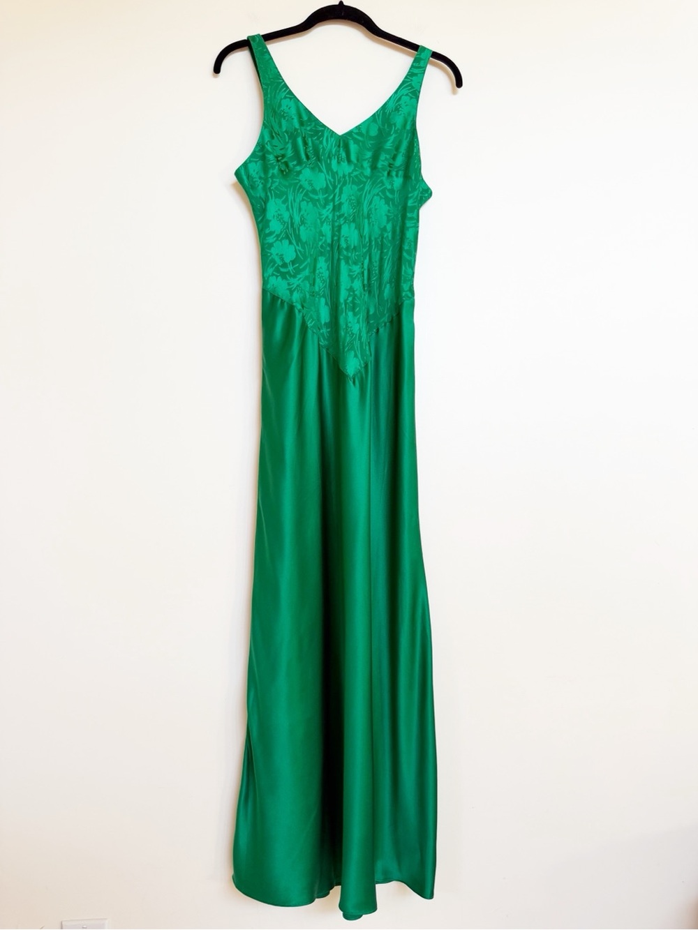 JAYRE California Vintage 100% Silk Kelly Green Slip Dress